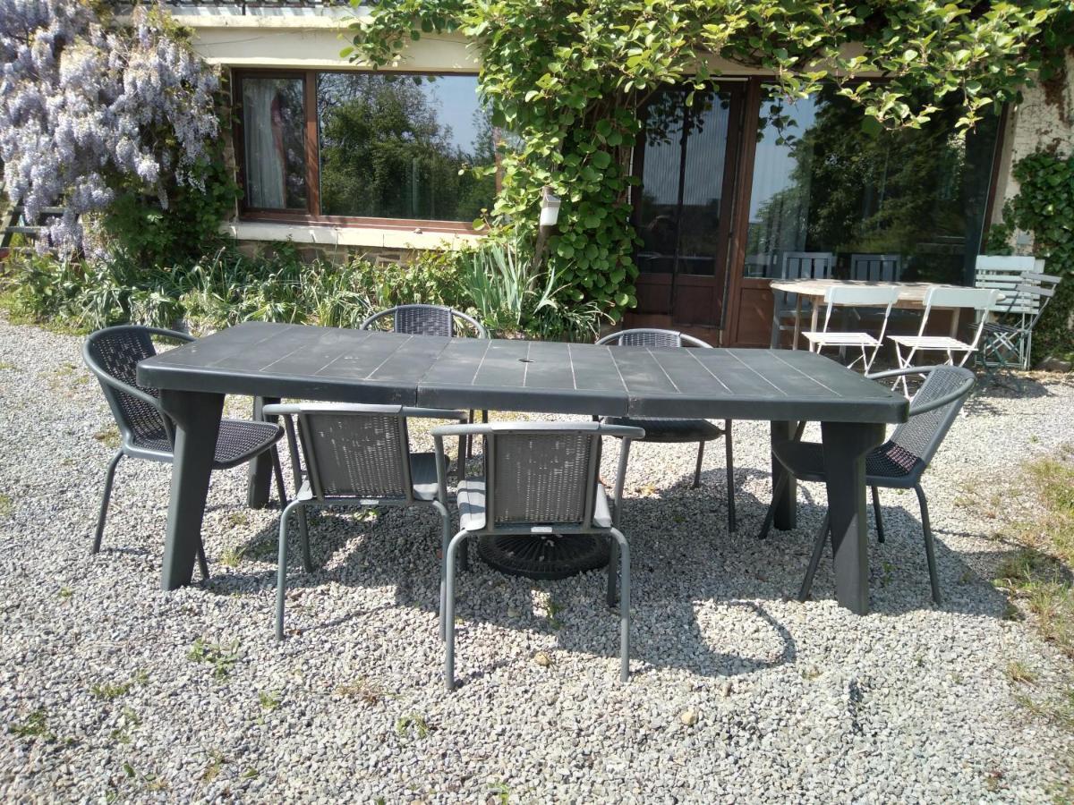 Dinant La Bergeronnette Avec La Chaleur Du Feu De Bois Et Le Jardin Villa Exterior photo