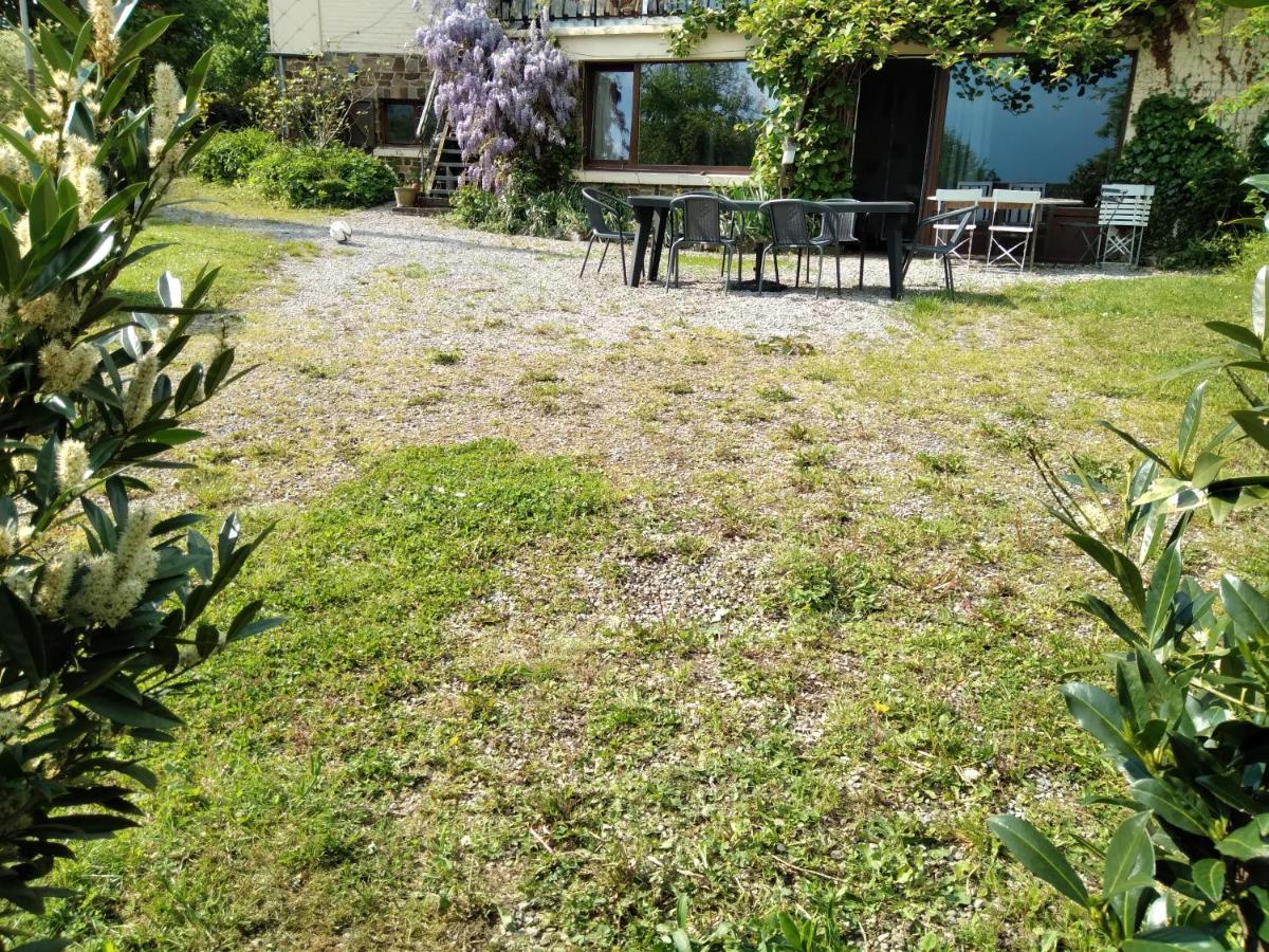 Dinant La Bergeronnette Avec La Chaleur Du Feu De Bois Et Le Jardin Villa Exterior photo